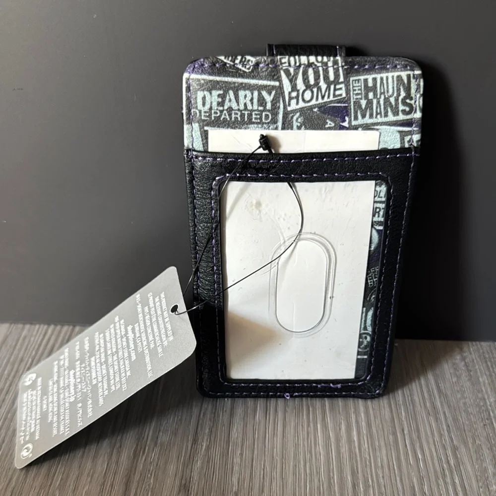 Disney’s Haunted Mansion Hat Box Ghost Wallet NWT - Picture 2 of 2